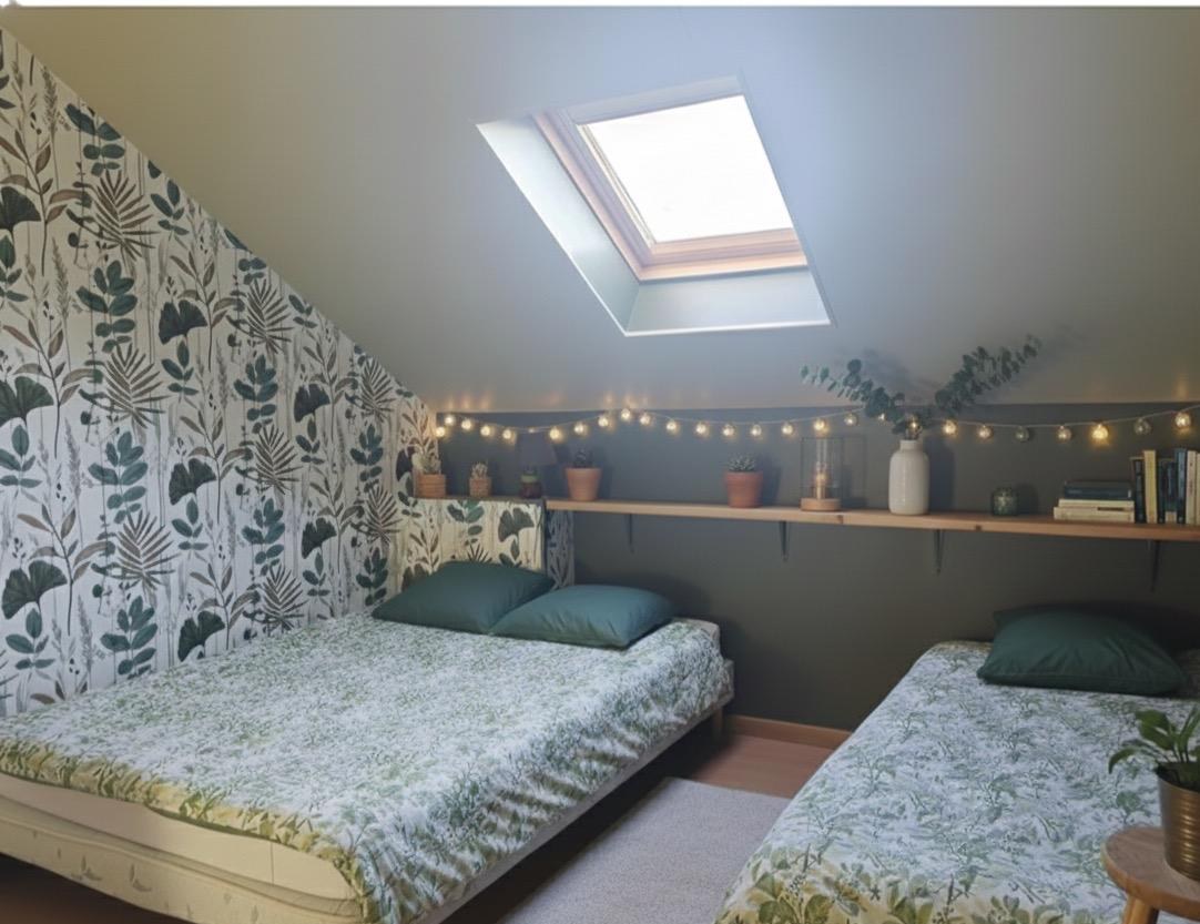 Chambre mansardée du gîte, couchage pour mariage en Normandie